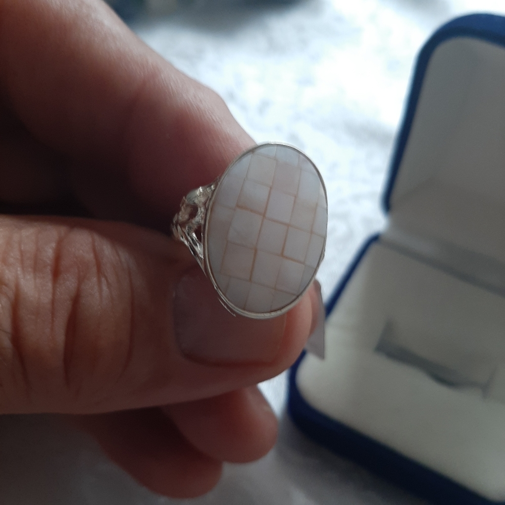 Ladies jewelry
